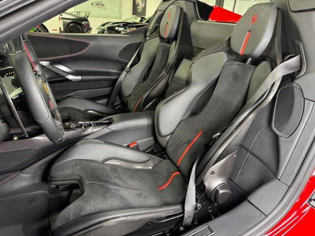 2022 Ferrari SF90 Spider Rosso Corsa paint, two-tone bodywork, racing seats w/ lifter, forged wheels,carbon galore AND MORE!! Fort Lauderdale FL