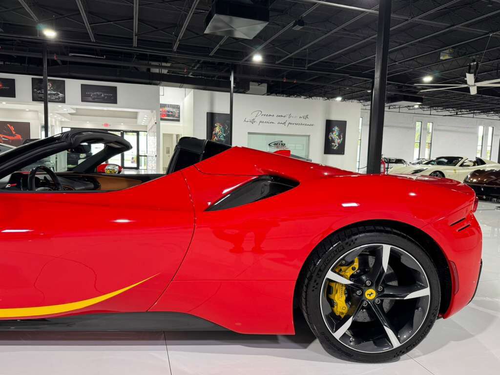 2022 Ferrari SF90 Spider TAILOR MADE NEW YORK BUILD! Charles Leclerc and Carlos Sainz signatures! 1 OF 1! TONS OF OPTIONS!! Fort Lauderdale FL