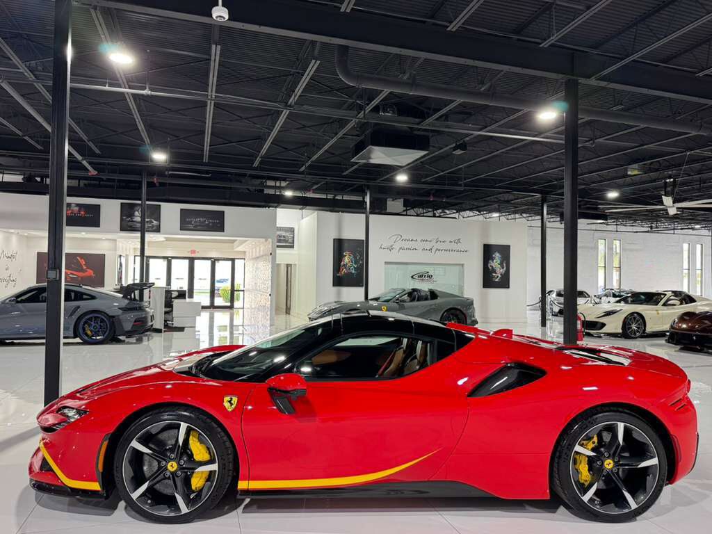 2022 Ferrari SF90 Spider TAILOR MADE NEW YORK BUILD! Charles Leclerc and Carlos Sainz signatures! 1 OF 1! TONS OF OPTIONS!! Fort Lauderdale FL