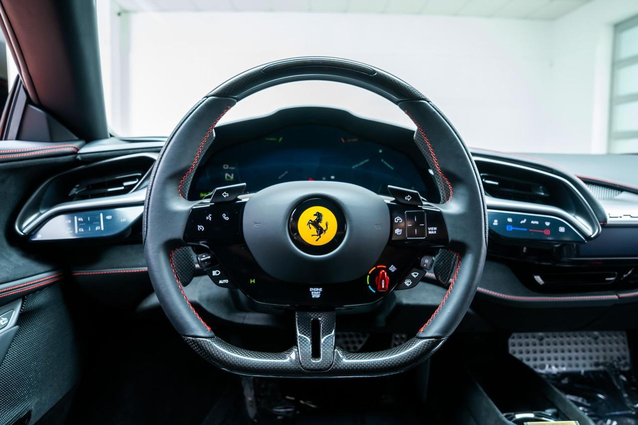 2022 Ferrari SF90 Stradale Carbon Fiber Racing Seats Suspension Lifter Portland OR