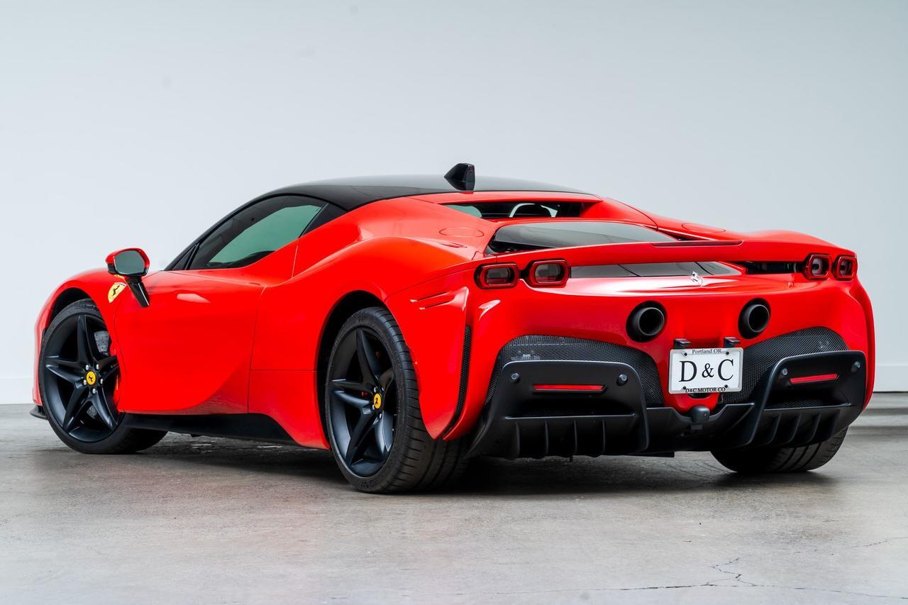 2022 Ferrari SF90 Stradale Carbon Fiber Racing Seats Suspension Lifter Portland OR