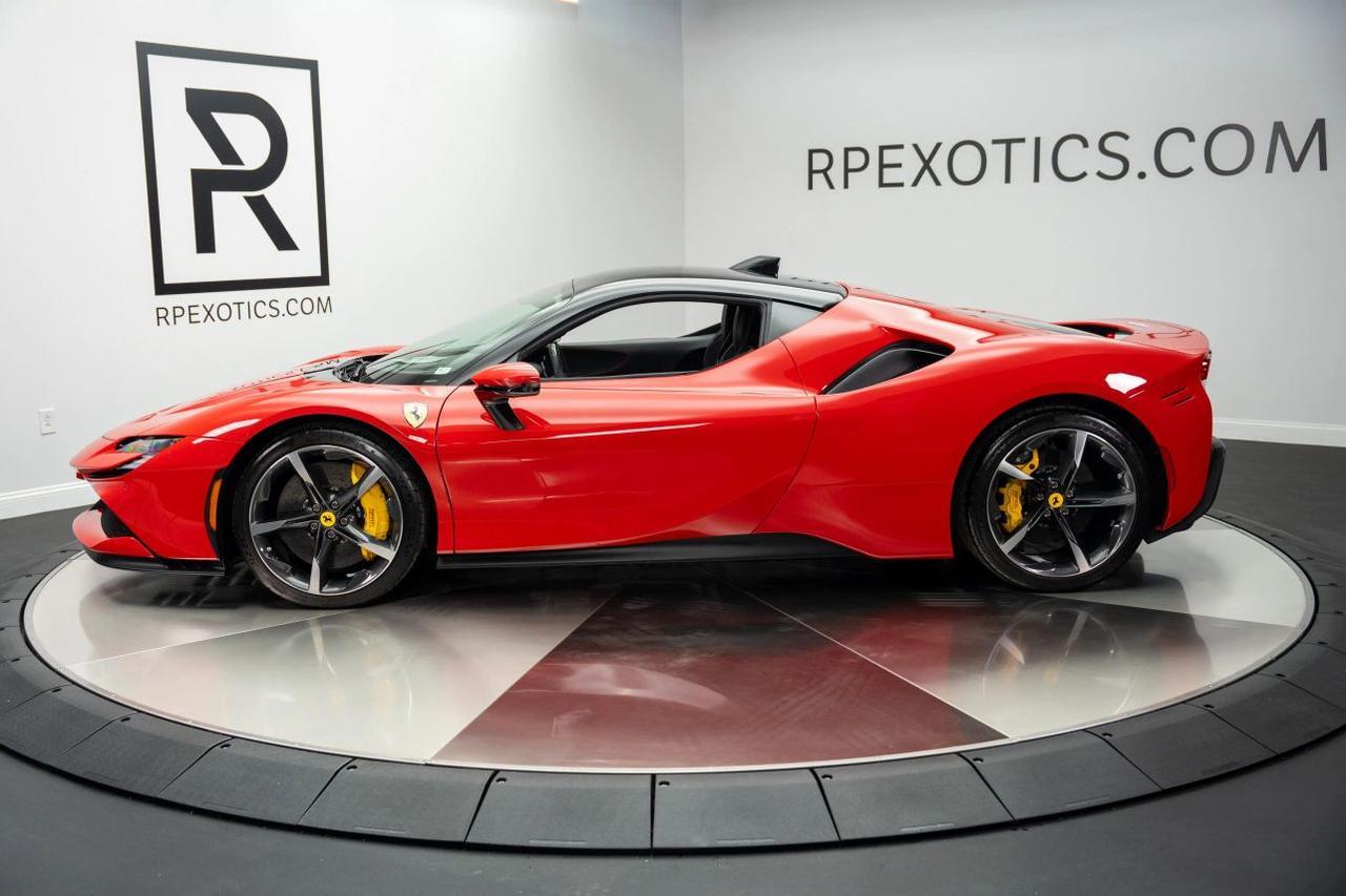 2022 Ferrari SF90 Stradale Coupe 2D St. Louis MO