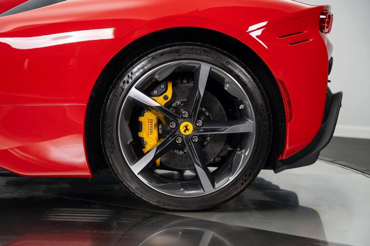 2022 Ferrari SF90 Stradale Coupe 2D St. Louis MO