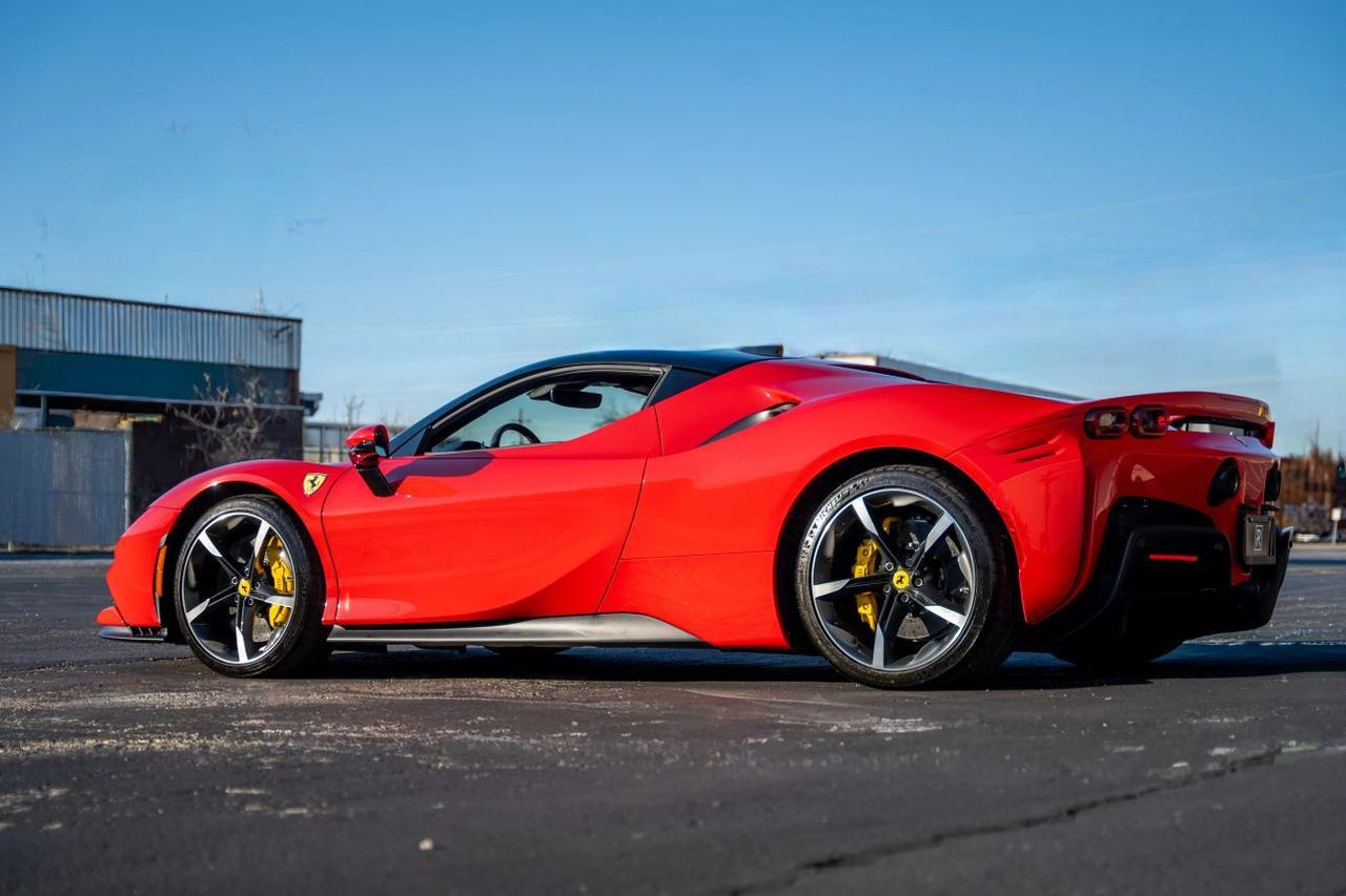 2022 Ferrari SF90 Stradale Coupe 2D St. Louis MO