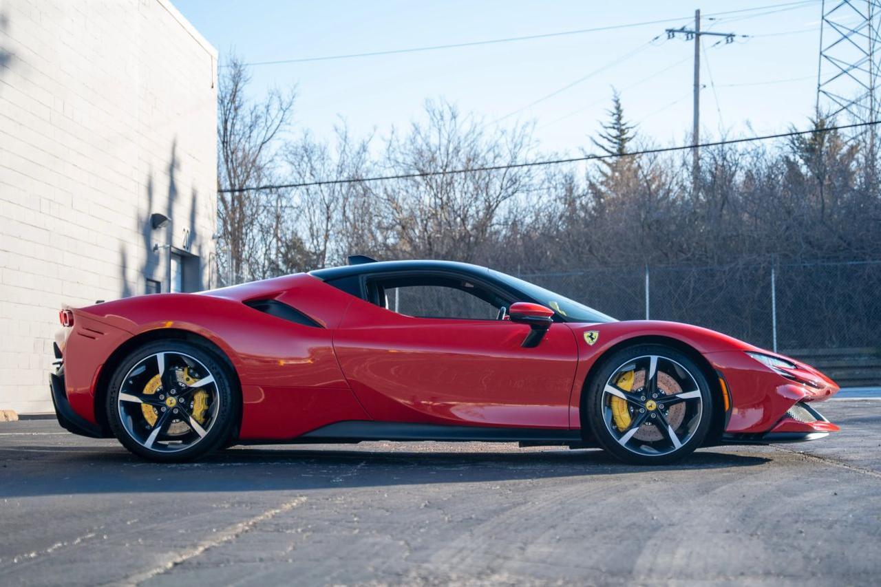 2022 Ferrari SF90 Stradale Coupe 2D St. Louis MO