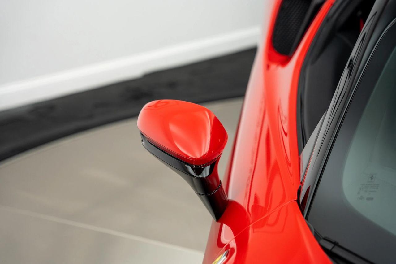 2022 Ferrari SF90 Stradale Coupe 2D St. Louis MO