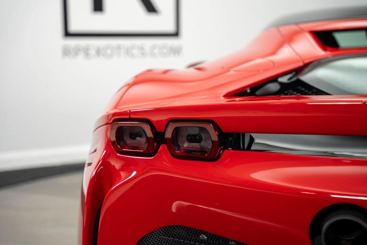 2022 Ferrari SF90 Stradale Coupe 2D St. Louis MO