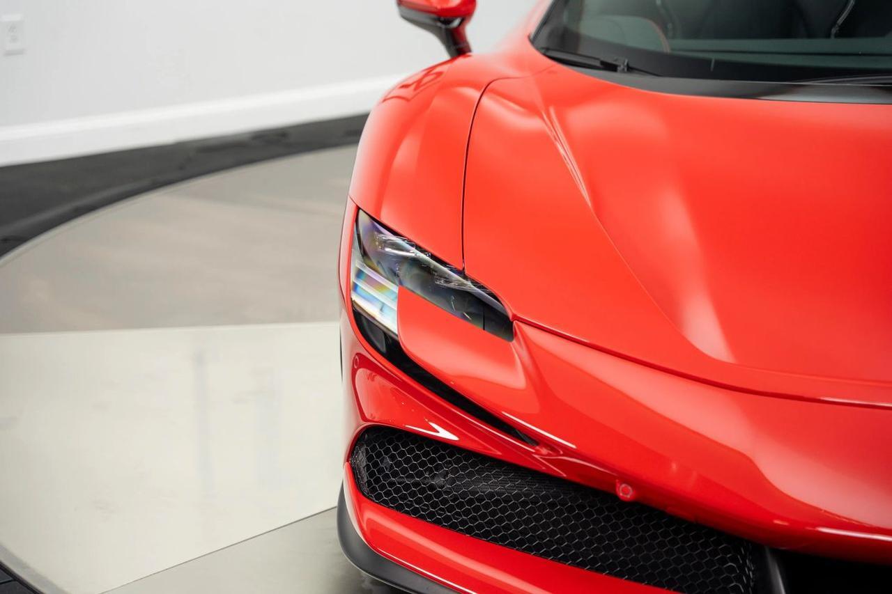 2022 Ferrari SF90 Stradale Coupe 2D St. Louis MO