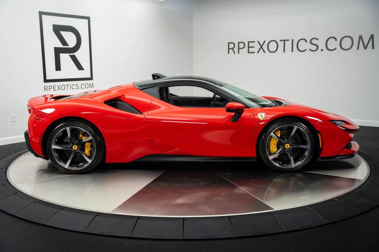 2022 Ferrari SF90 Stradale Coupe 2D St. Louis MO
