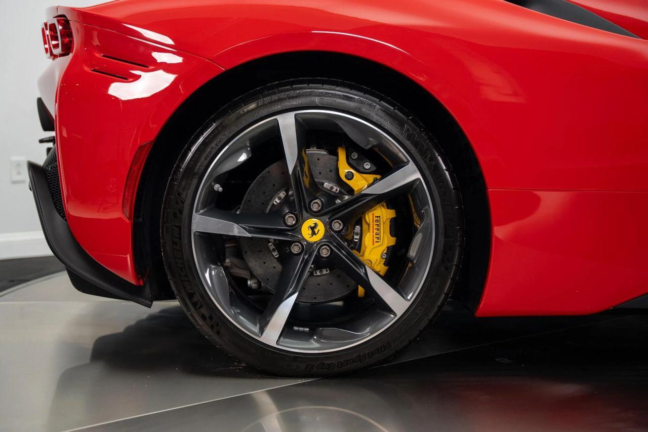 2022 Ferrari SF90 Stradale Coupe 2D St. Louis MO