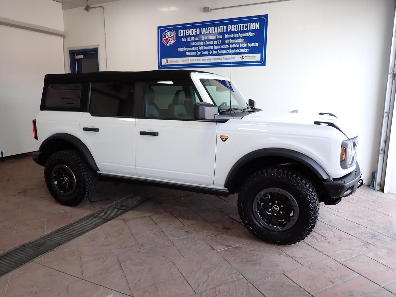 2022 Ford Bronco Badlands 4DR ADVANCED 4X4 *MANUAL*