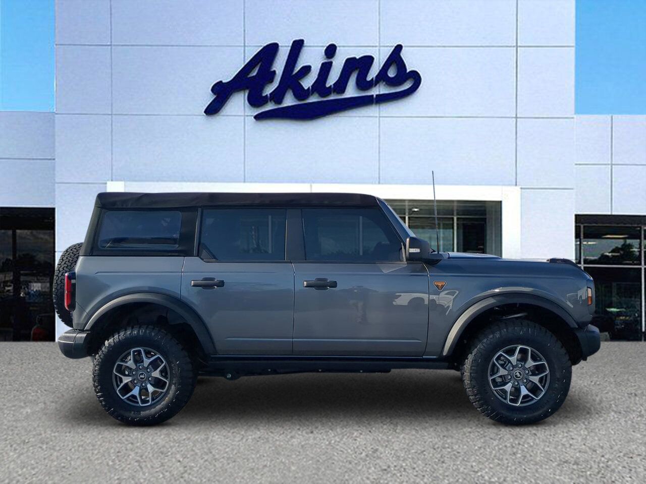 2022 Ford Bronco Badlands