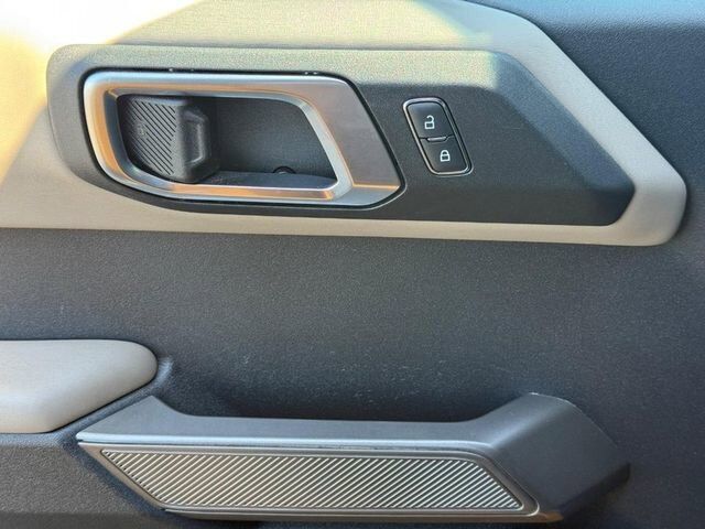 2022 Ford Bronco Base Farmington MO