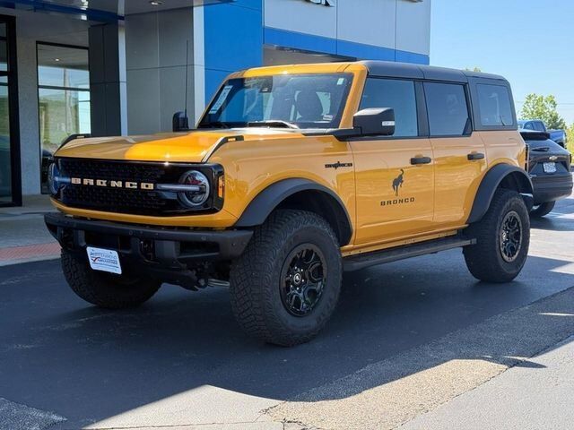 2022 Ford Bronco Base