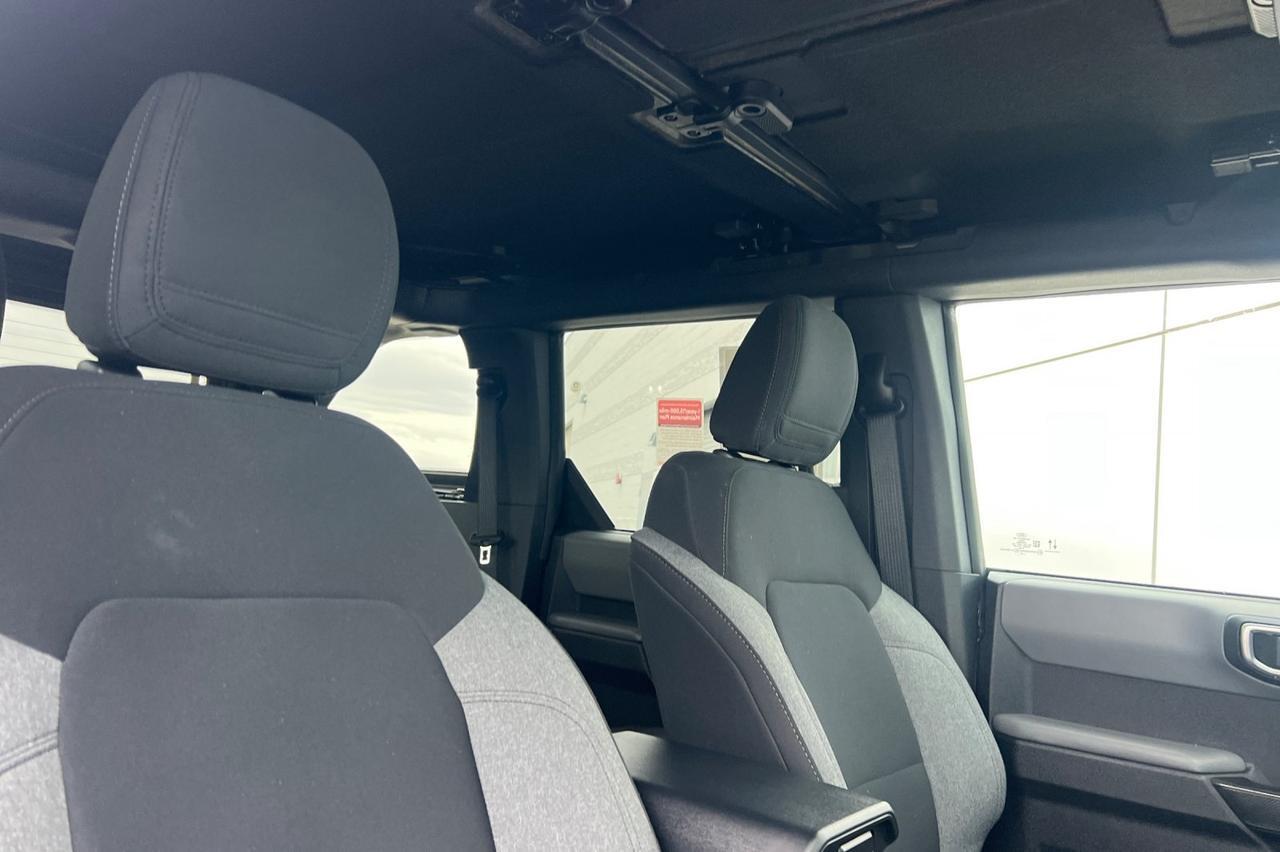 2022 Ford Bronco Big Bend Ontario OR