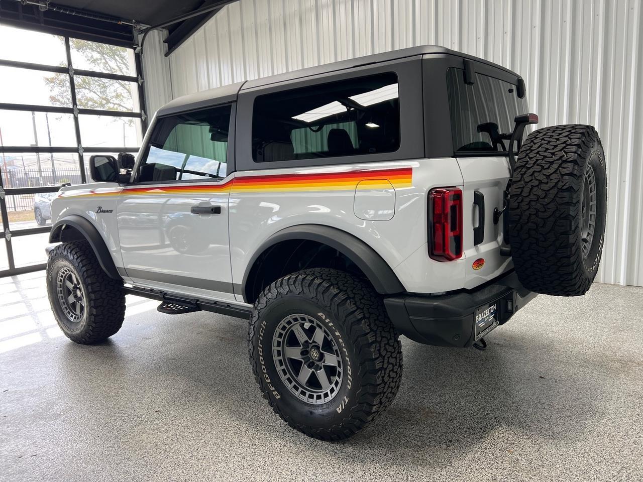 2022 Ford Bronco Black Diamond, Mid Pkg, V6, Lift, Icon Wheels, Upgrade Sound System, Custom Graphics Houston TX