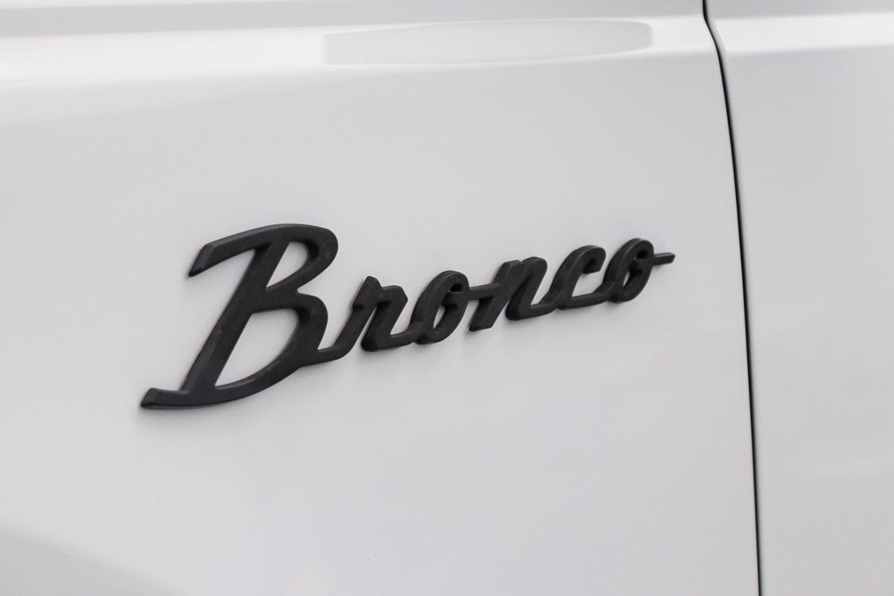 2022 Ford Bronco Black Diamond Newport Beach CA