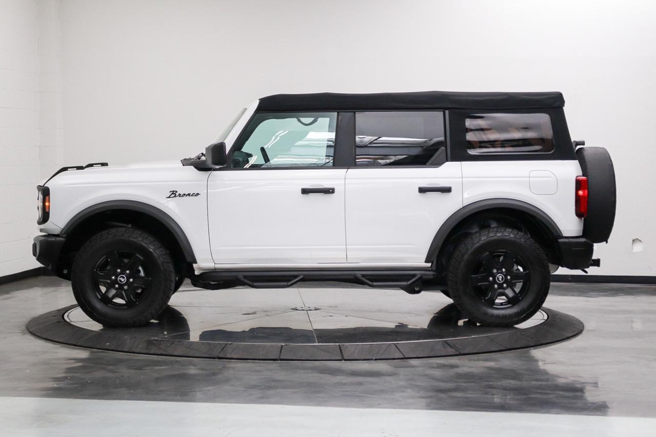 2022 Ford Bronco Black Diamond Newport Beach CA