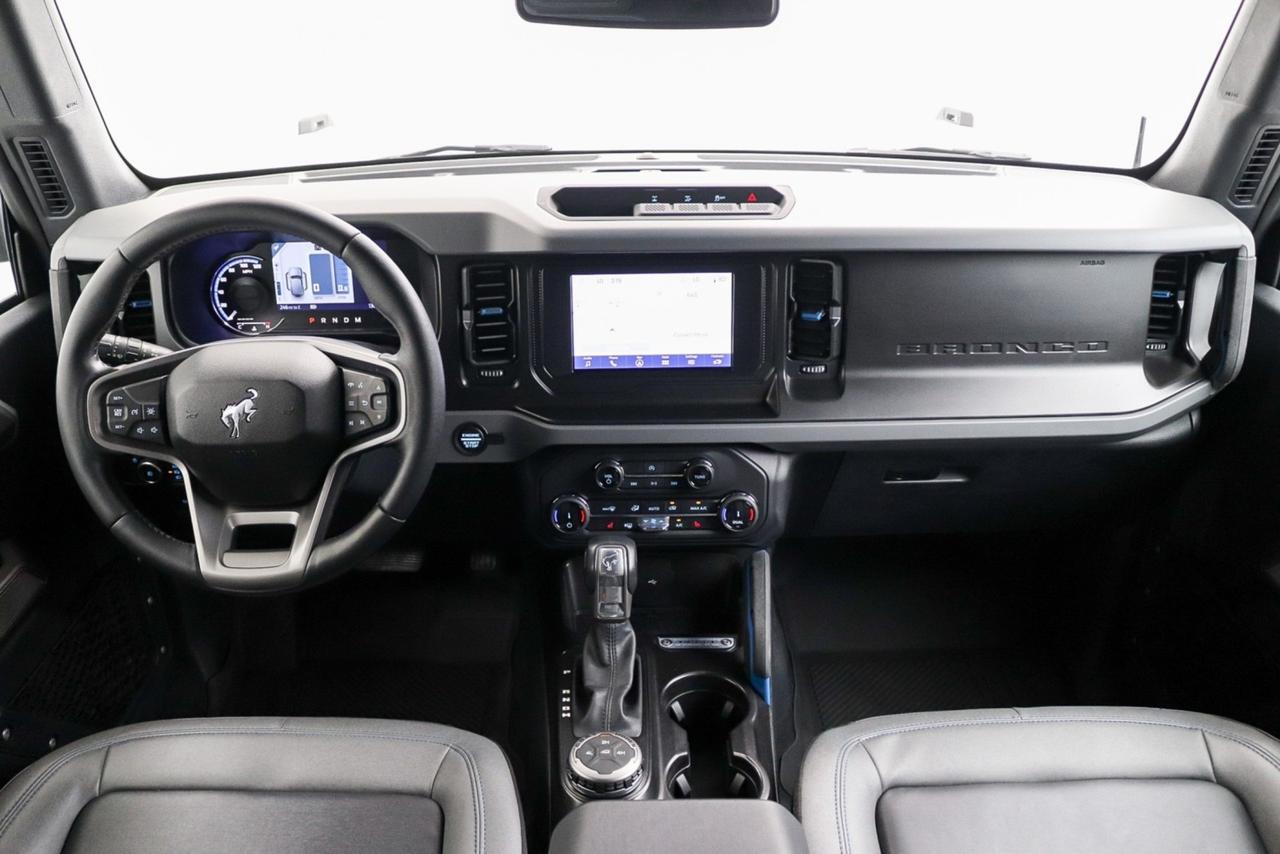 2022 Ford Bronco Black Diamond Newport Beach CA