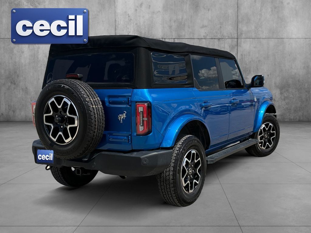 2022 Ford Bronco Outer Banks Hondo TX