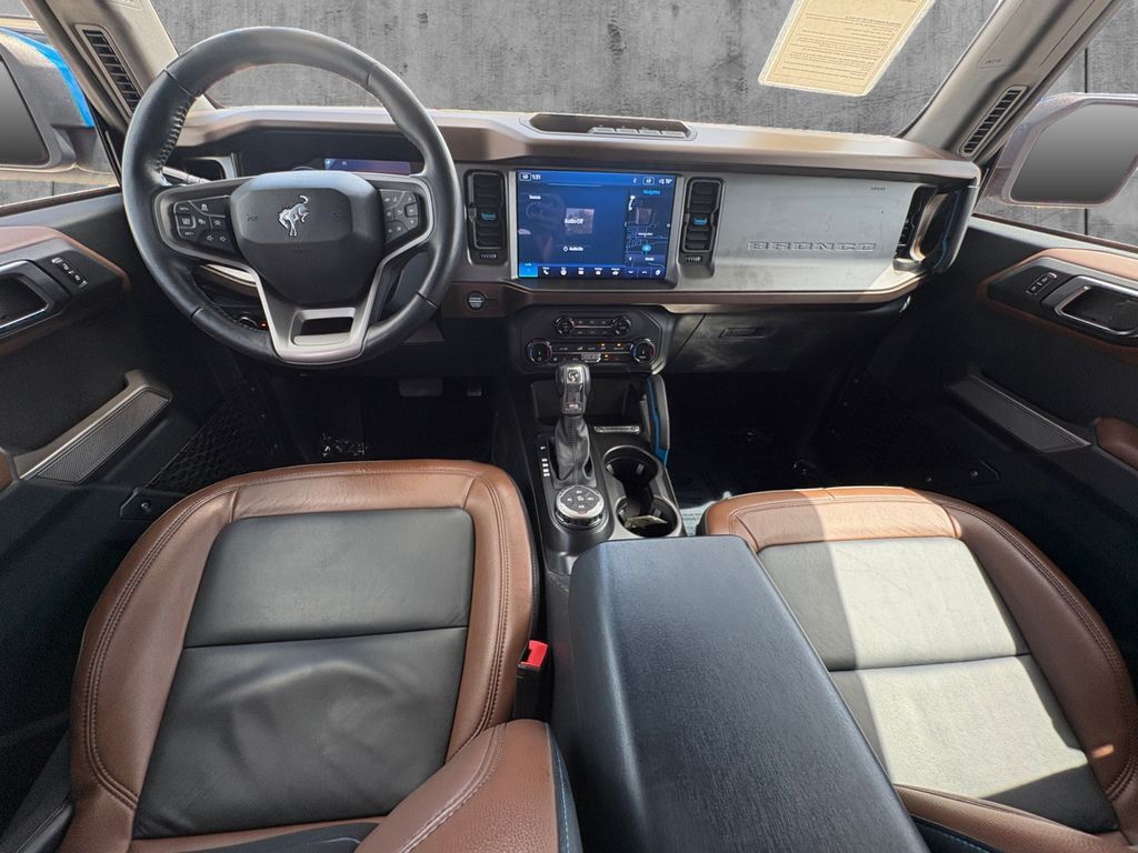 2022 Ford Bronco Outer Banks Hondo TX