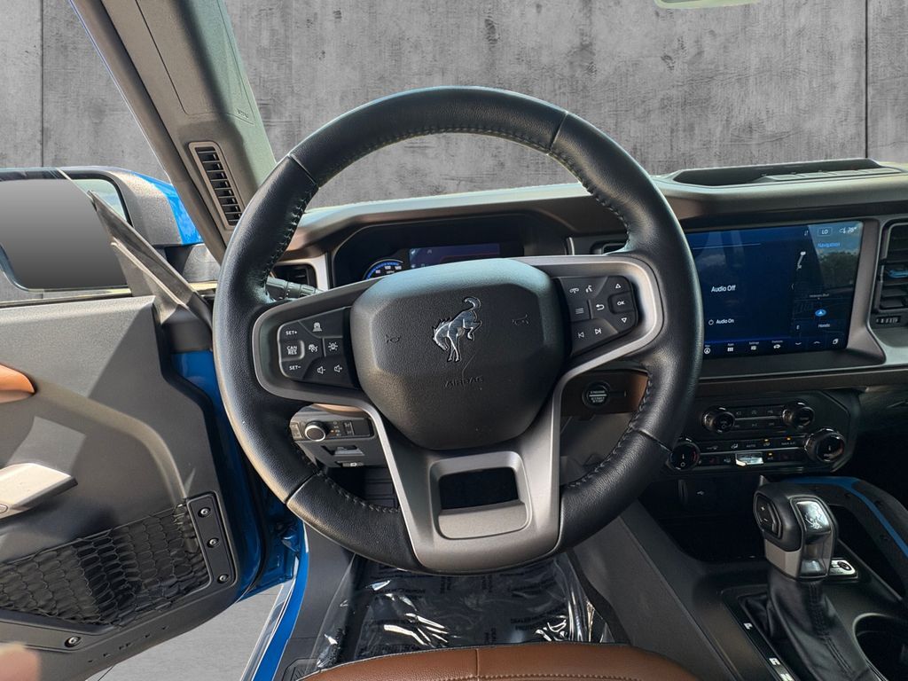 2022 Ford Bronco Outer Banks Hondo TX