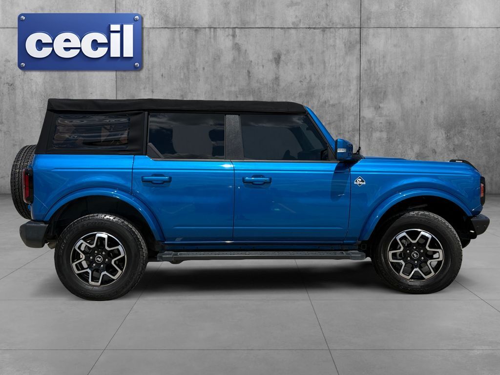 2022 Ford Bronco Outer Banks Hondo TX