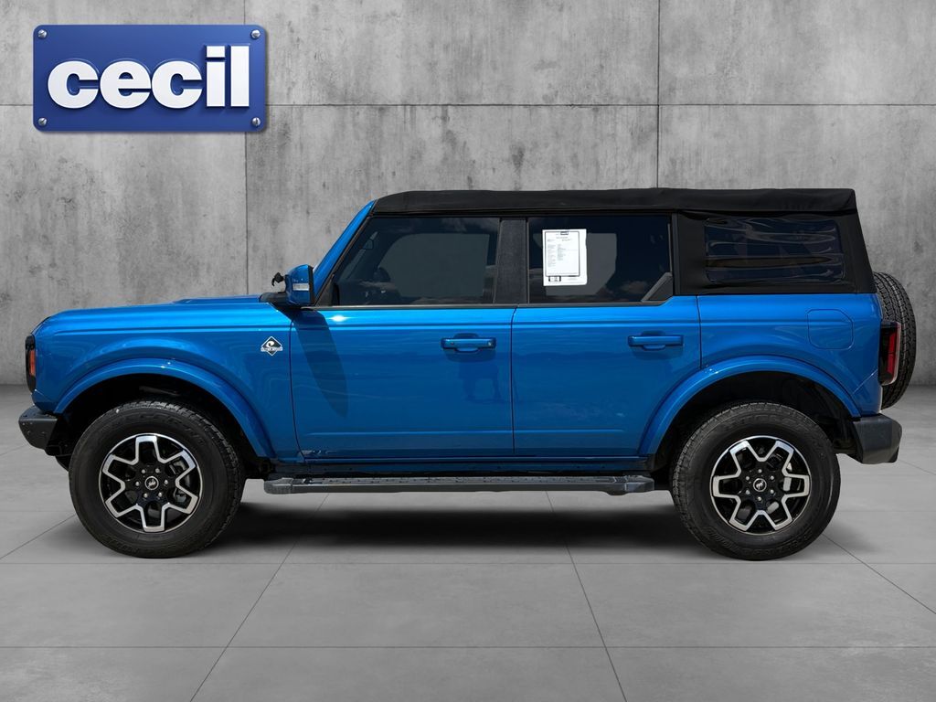 2022 Ford Bronco Outer Banks Hondo TX