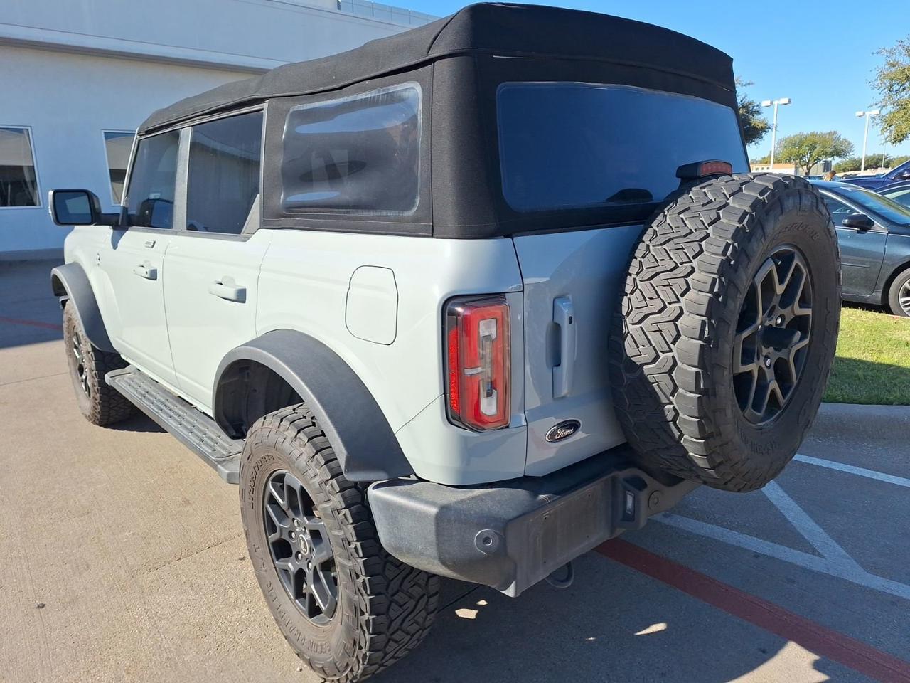 2022 Ford Bronco Outer Banks Hurst TX