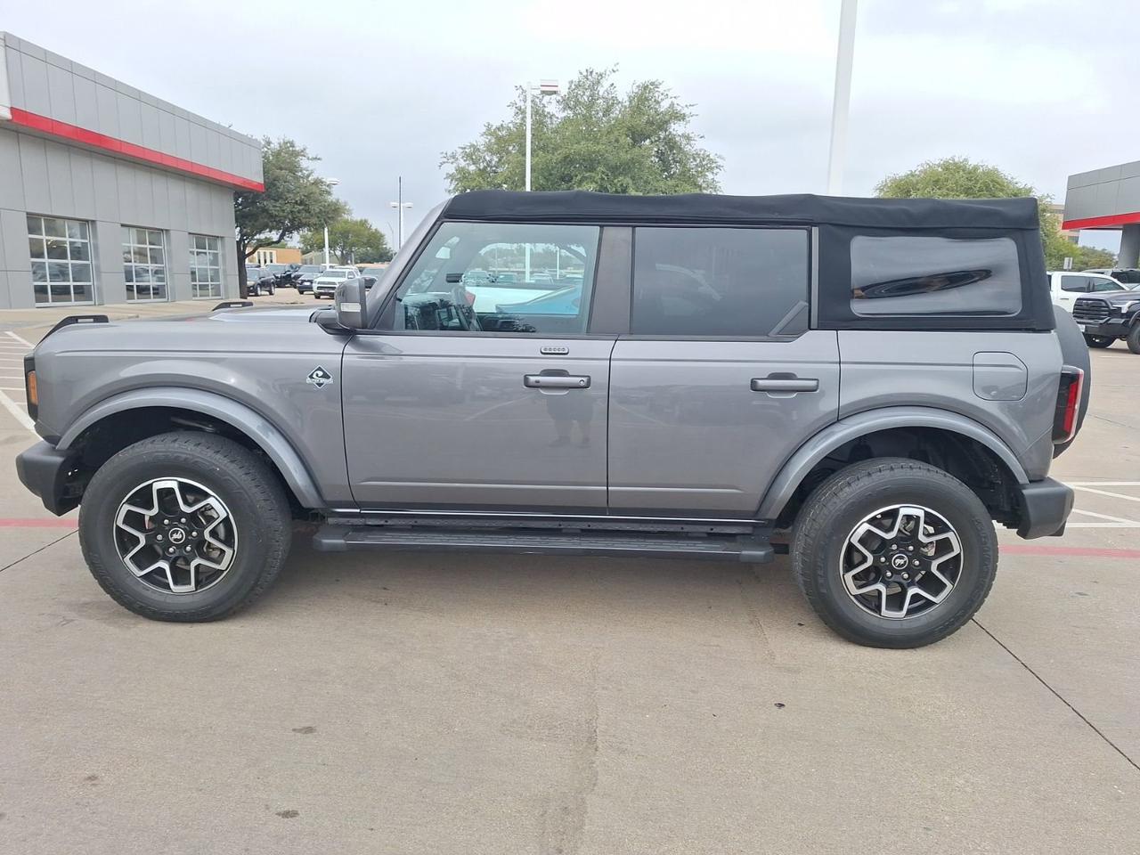 2022 Ford Bronco Outer Banks Hurst TX
