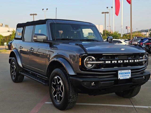 2022 Ford Bronco Outer Banks Dallas TX