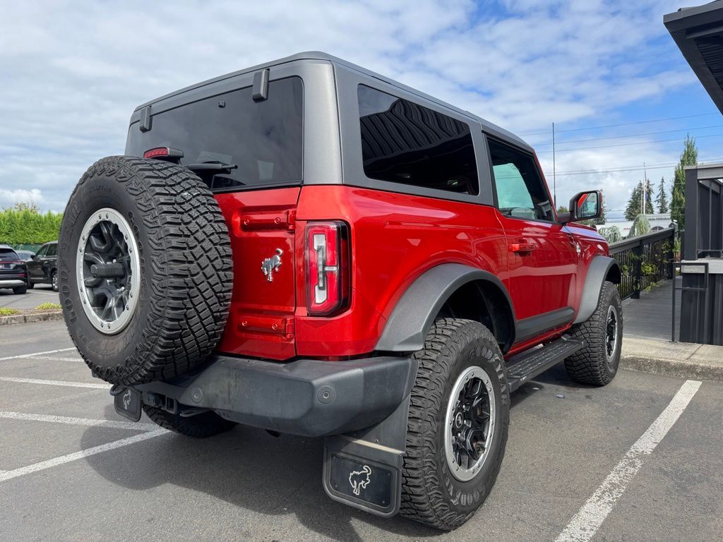 2022 Ford Bronco Outer Banks OR