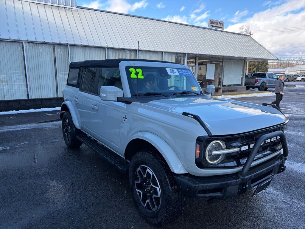 2022 Ford Bronco Outer Banks Owego NY