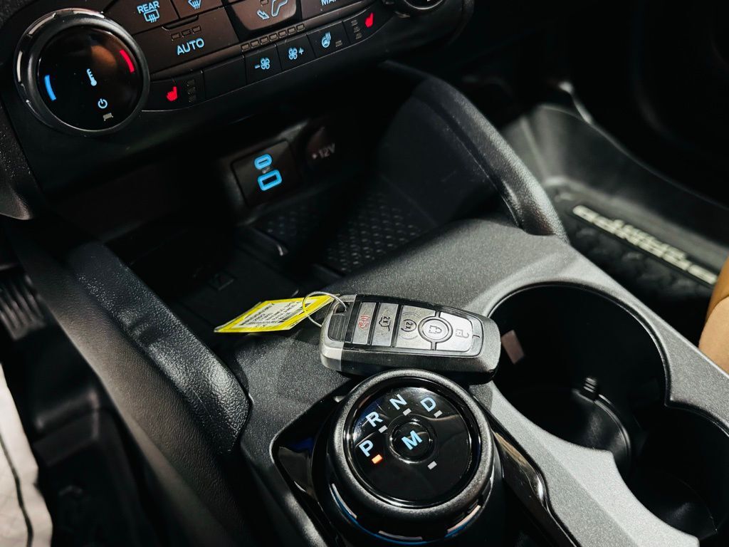 2022 Ford Bronco Badlands photo 39