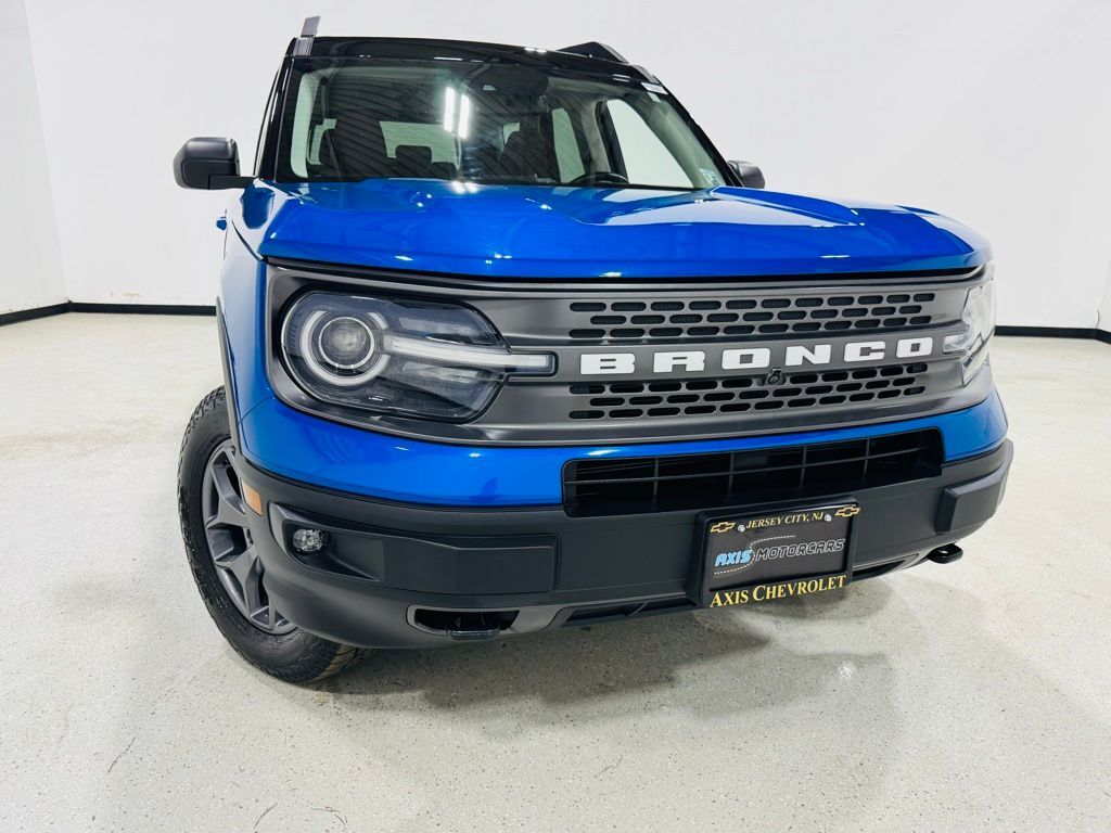 2022 Ford Bronco Badlands photo 18
