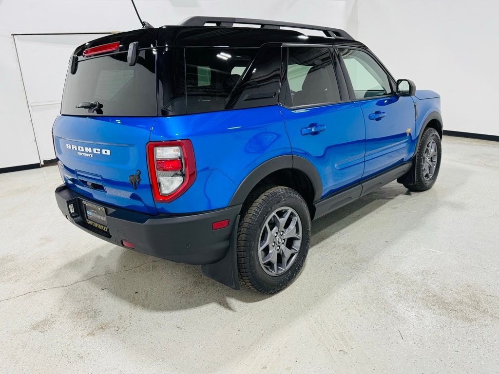 2022 Ford Bronco Badlands photo 9