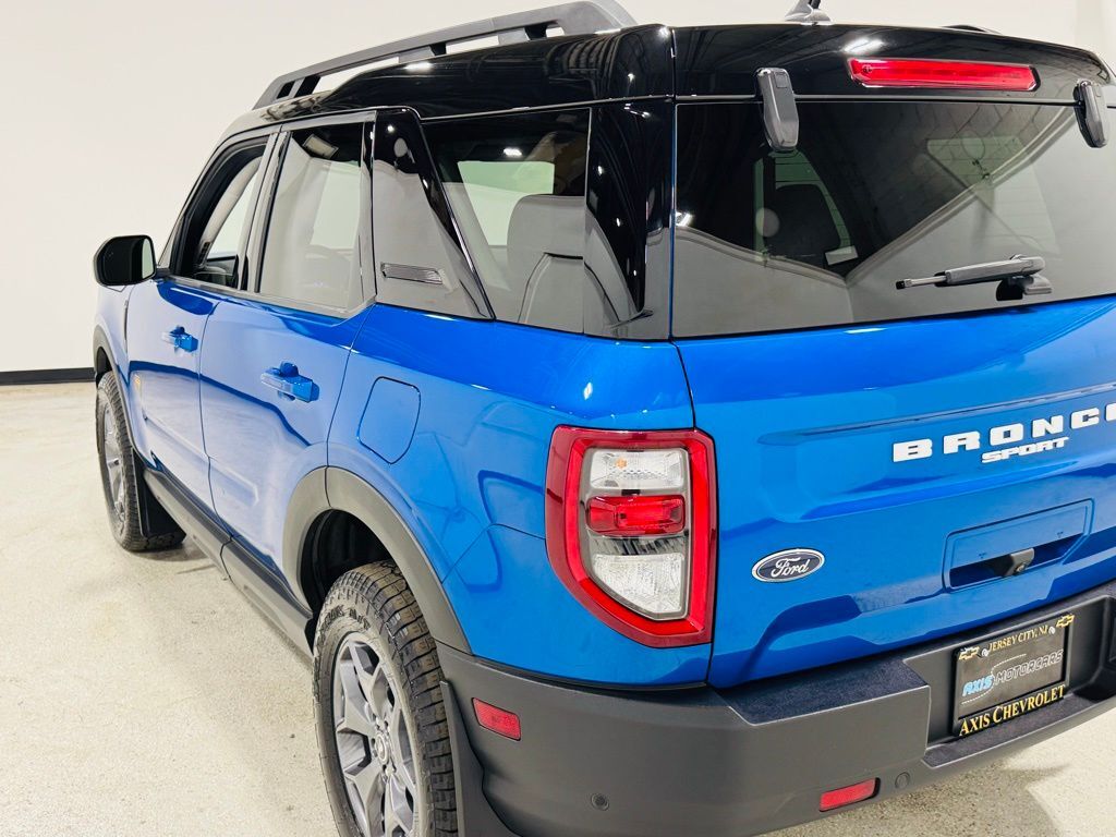 2022 Ford Bronco Badlands photo 12