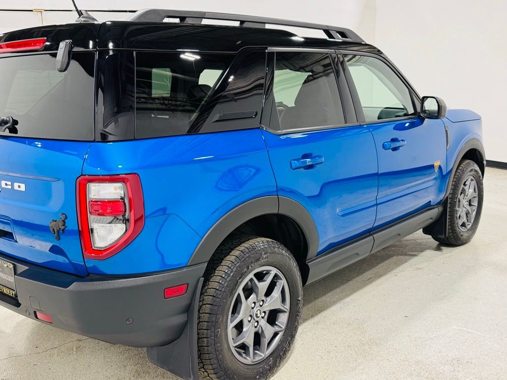 2022 Ford Bronco Badlands photo 14
