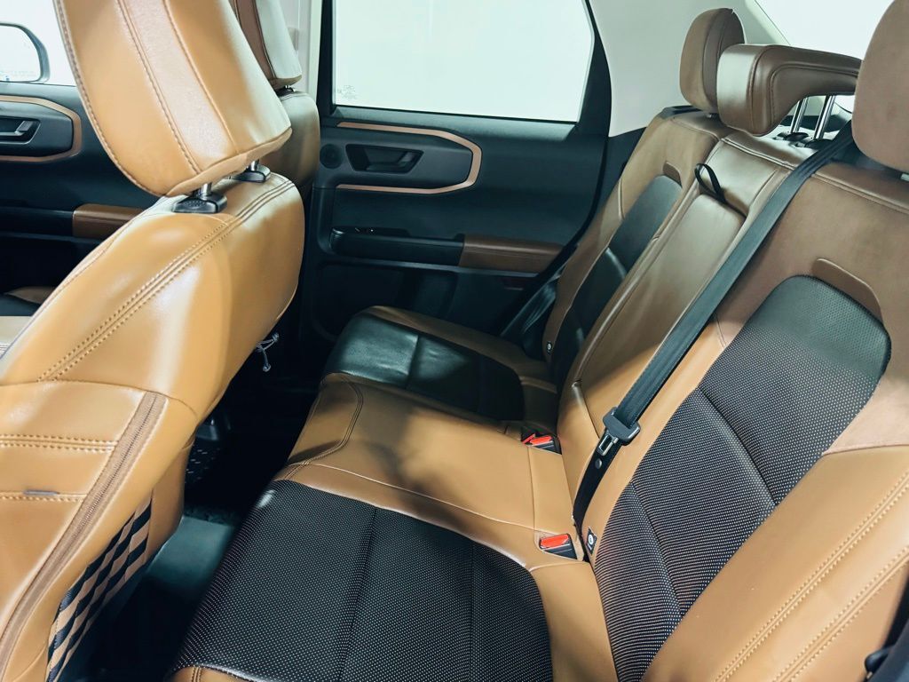 2022 Ford Bronco Badlands photo 34