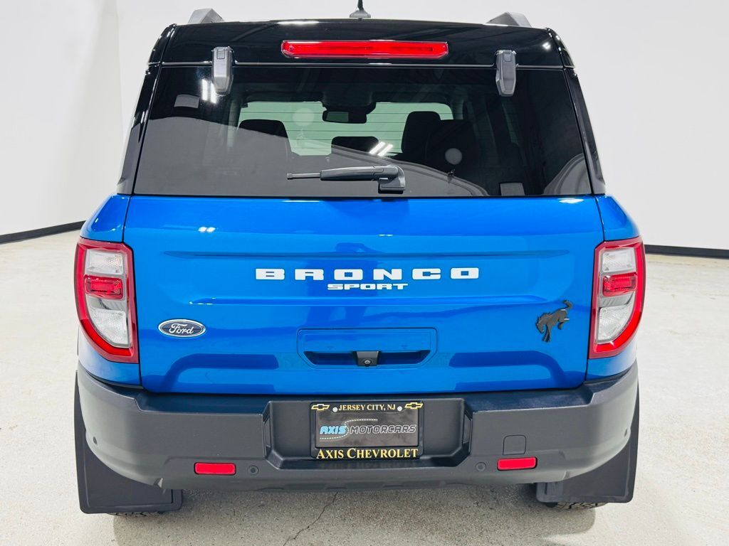 2022 Ford Bronco Badlands photo 13