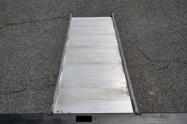 2022 Ford E-350 Rockport Box Van DRW / 11FT / 7.3L V8! High Point NC