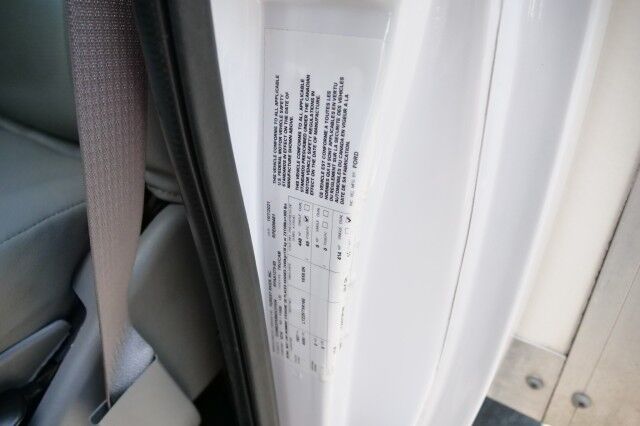 2022 Ford E-350 Rockport Box Van DRW / 11FT / 7.3L V8! High Point NC