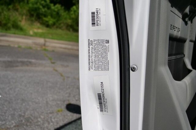 2022 Ford E-350 Rockport Box Van DRW / 11FT / 7.3L V8! High Point NC