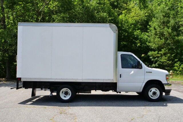 2022 Ford E-350 Rockport Box Van DRW / 11FT / 7.3L V8! High Point NC