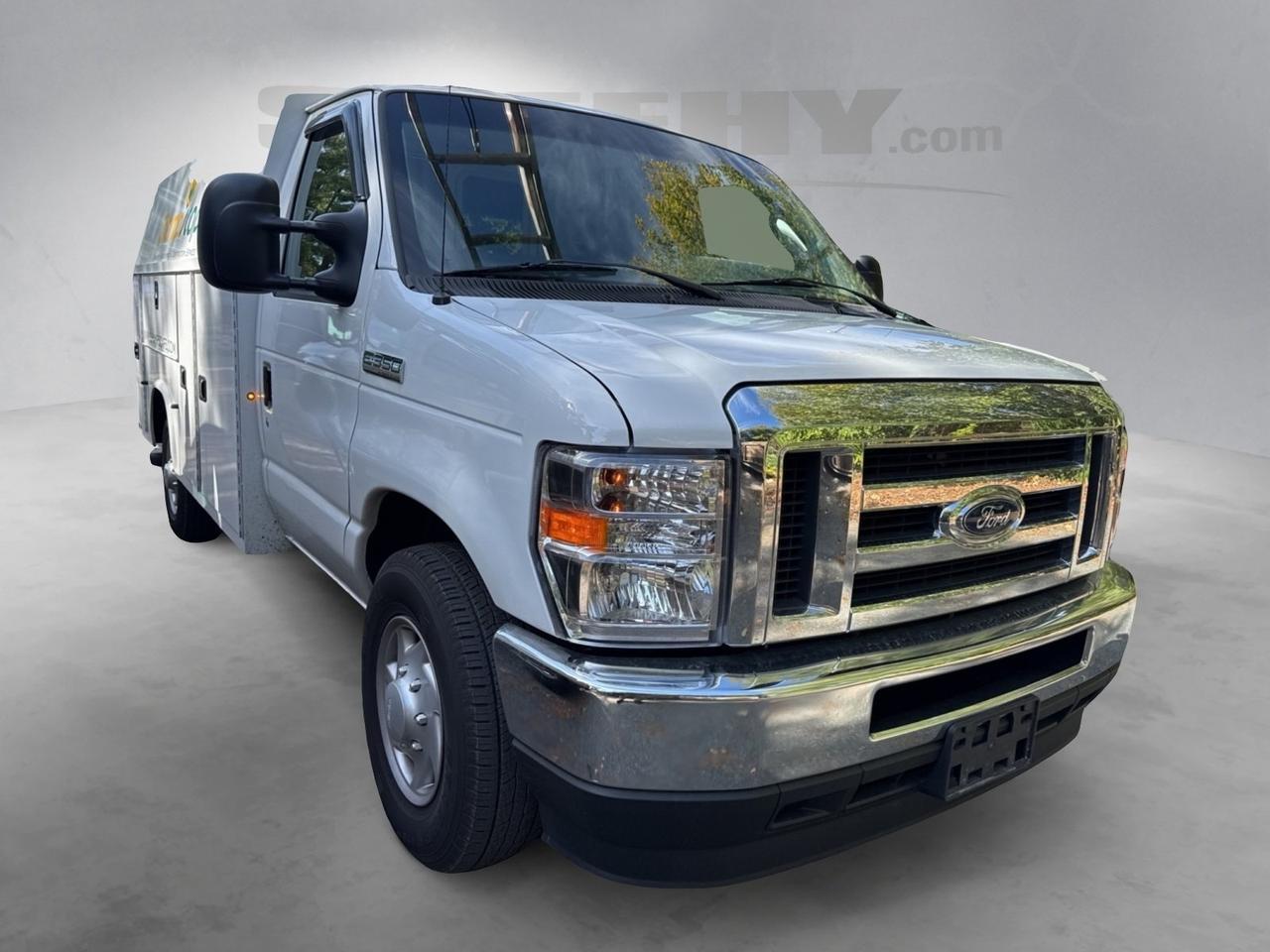 2022 Ford E-350SD Base Gaithersburg MD