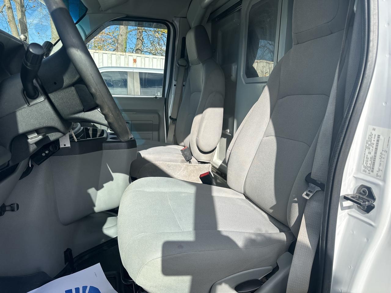 2022 Ford E-350SD Base Gaithersburg MD