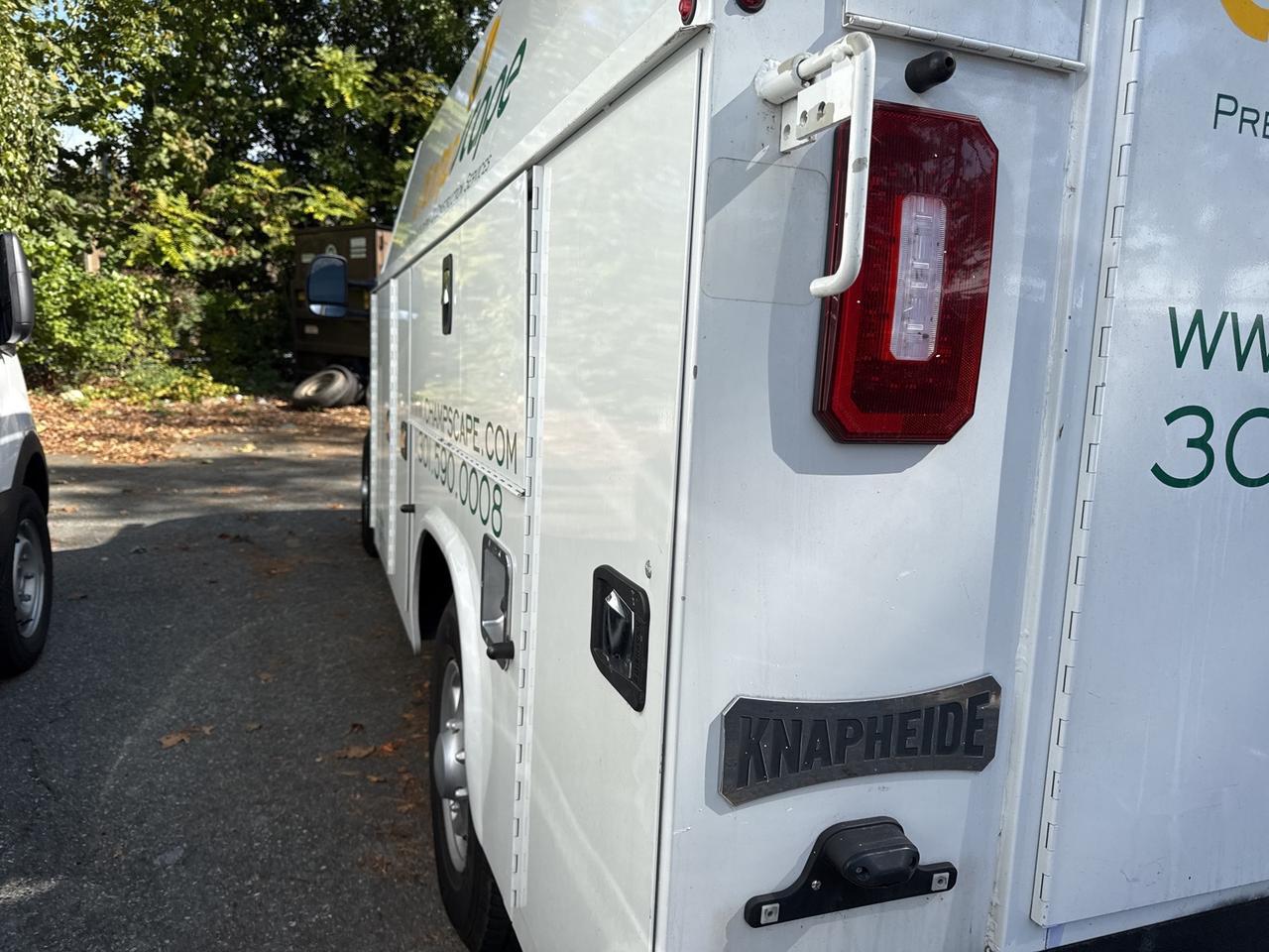 2022 Ford E-350SD Base Gaithersburg MD