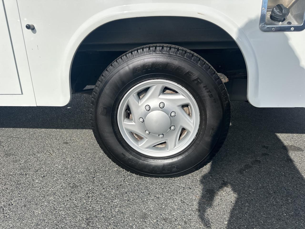 2022 Ford E-350SD Base Gaithersburg MD