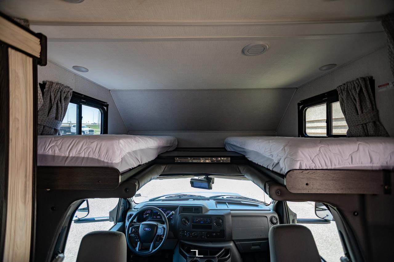 2022 Ford E-450 Forest River Forester 2651 Class C Red Deer AB