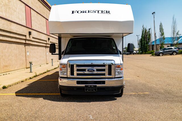 2022 Ford E-450 Forest River Forester 2651 Class C Red Deer AB
